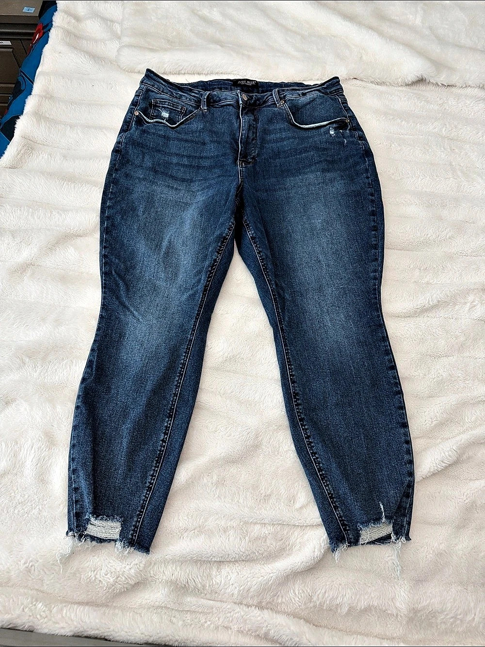 Judy Blue Ankle Crop Jeans Blue Waist 22W